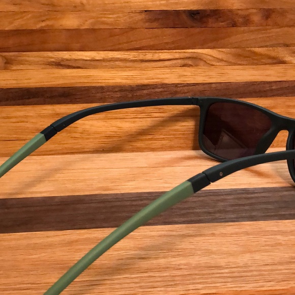 ❤️‍🔥 Convertible sunglasses w magnetic strap - Picture 3 of 5